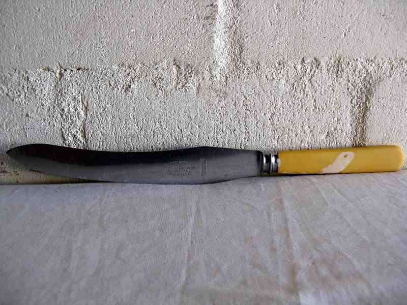 JOSEPH RODGERS CUTLERY MANUFACTURER CLUN STREET SHEFFIELD.FIRTH BREARLEY STAINLESS.LARGE KNIFE.(CR22