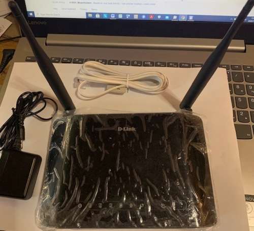 D-Link DSL-2740U Wireless N ADSL2 4-Port Wi-Fi Router