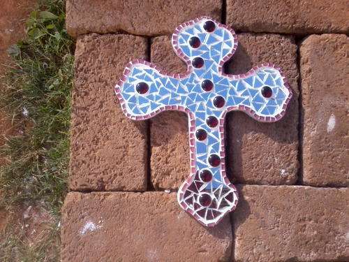 MOSAIC CROSS 29 CM X 24 CM