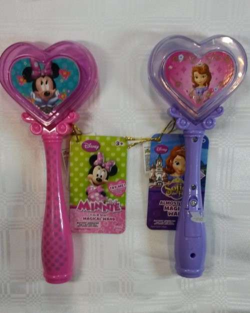 Disney Magical wand for sale ******HOT  BARGIN AND LOW LOW SHIPPING *****