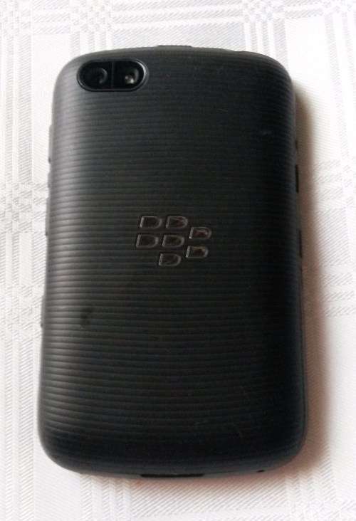 Blackberry 9720  - Dead phone   ****LOW LOW Shipping ****