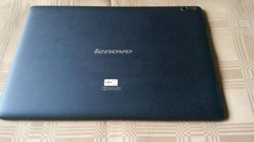 Lenovo Tablet  up for grabs Model A10 - Screen cracked - **** LOW LOW SHIPPING , SEE OTHER ADS *****