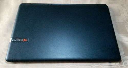 Packard Bell laptop up for Grabs -  MODEL Z5WGM  - ****LOW LOW SHIPPING ****