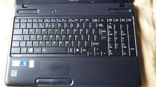 TOSHIBA laptop up for Grabs -  MODEL C660-14G  -  ****LOW LOW SHIPPING *****