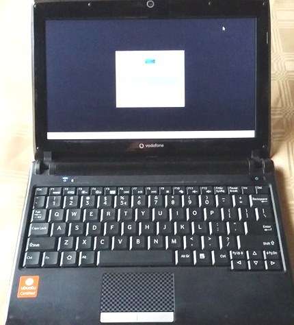 VODAFONE WEBBOOK MODEL ON9 -  ****LOW LOW SHIPPING *****