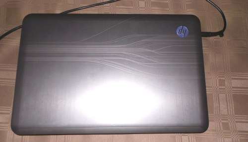 HP Pavillion Core i5 Model DV6  laptop up for Grabs  - ****LOW LOW SHIPPING *****