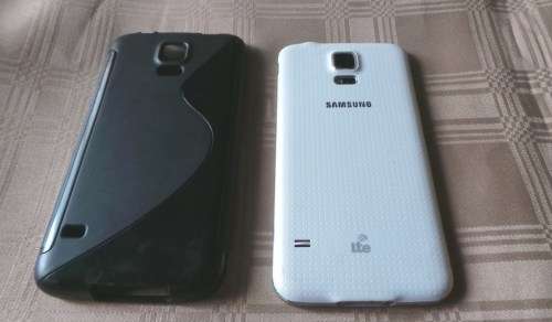 Samsung Galaxy S5 - SM - G900F Cellphone up for grabs **** LOW LOW SHIPPING ******