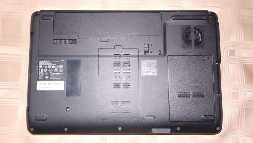 Acer Emachine E725  for Grabs  - ******LOW LOW SHIPPING *****