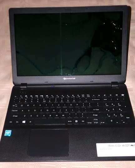 Packard Bell  laptop model N15W4 for Grabs  - ******LOW LOW SHIPPING *****