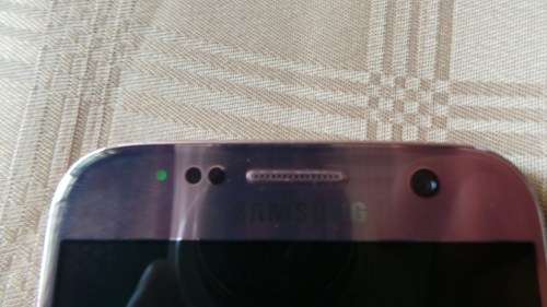 Samsung Galaxy s7 up for grabs - Cracked screen (SEE PICTURES )**** LOW LOW SHIPPING ******