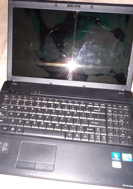 Lenovo laptop model G560 up for Grabs  - ******LOW LOW SHIPPING *****