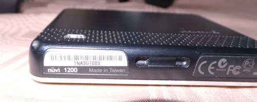 Garmin Nuvi 1200  Navigation system   **** LOW LOW SHIPPING ******