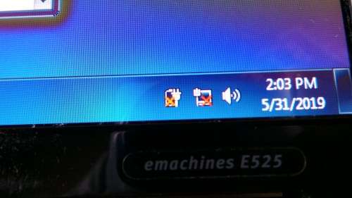 Acer Emachine E525  Laptop up for Grabs  - ******LOW LOW SHIPPING *****