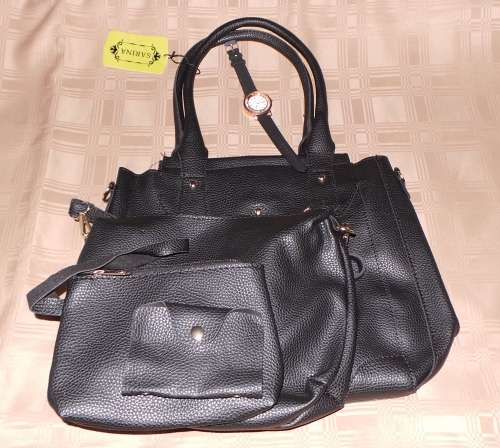 BRAND NEW Elegant Ladies 4 PC Handbag Sets + Watch  -  **** LOW LOW SHIPPING *****