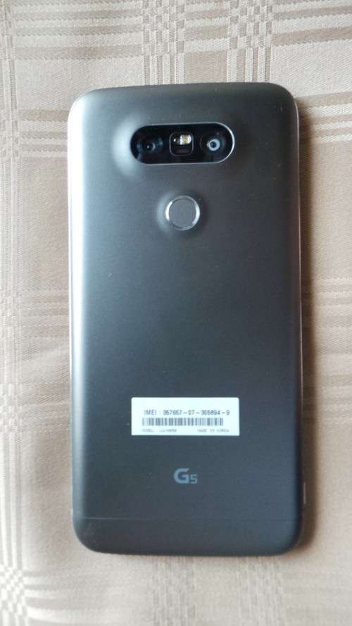 LG G5 Up for Grabs  -  ******* LOW LOW SHIPPING ******
