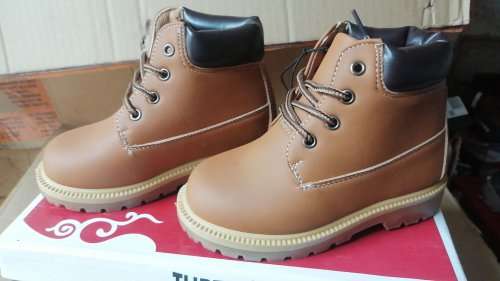 Kids TURTLE Brand New Casual Shoes   - *****  LOW LOW SHIPPING  *****