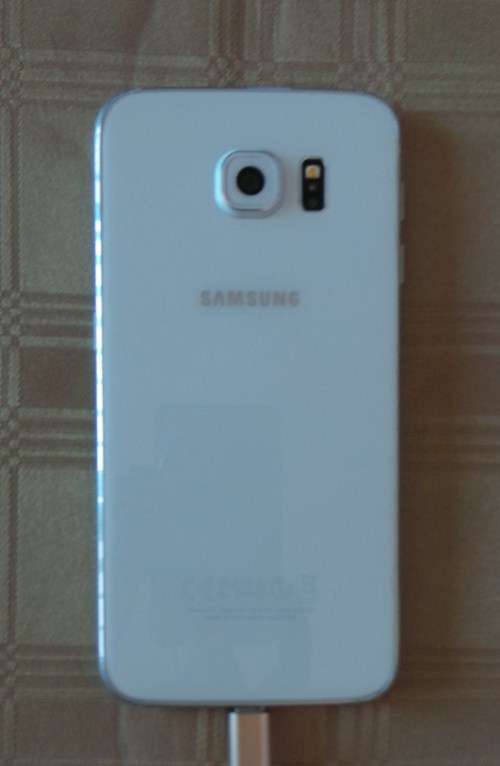SAMSUNG GALAXY S6 Up for Grabs -  **** LOW LOW SHIPPING ******
