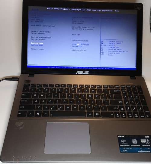 ASUS LAPTOP MODEL X550C TOUCH SCREEN LAPTOP UP FOR GRABS  ******LOW LOW SHIPPING ******