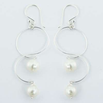 925 MARVELOUS sterling silver earrings with beautiful freshwater pearls