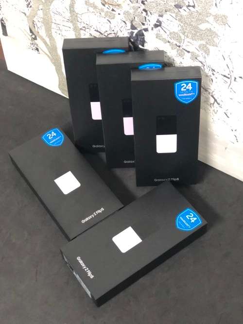 Samsung Galaxy Z Flip5 (256GB) Single Sim /Local Stock/ICASA Approved