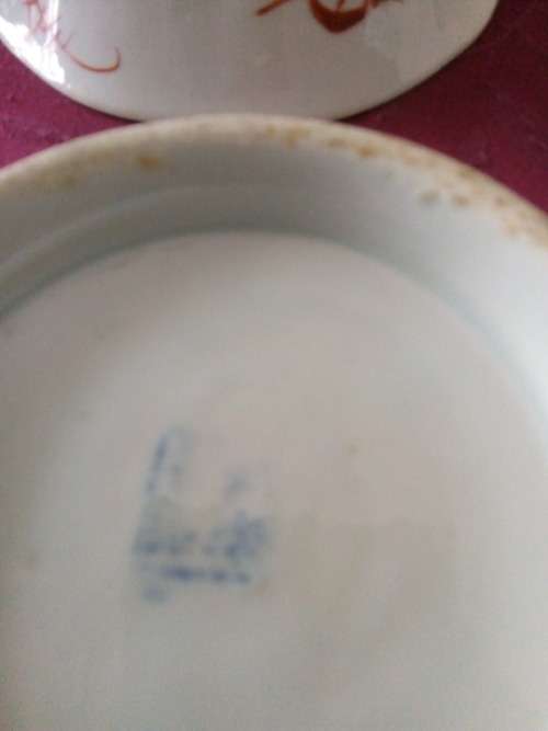 ANTIQUE CHINESE RICE BOWLS WITH 4 CHARACTER MARK