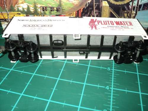 HO: ATHEARN  BOX CAR WAGON WAGON - BOXED