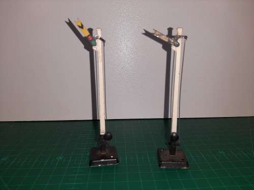 Hornby Signals (Set of 2)