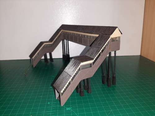 Foot bridge with light