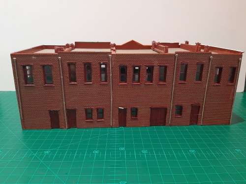 Block of shops - HO Scale