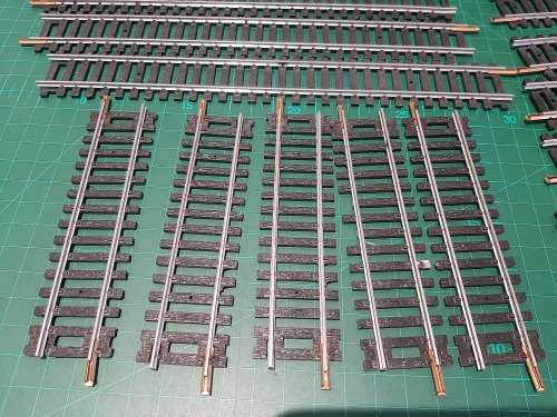Assorted LIMA Track (19 Pieces)
