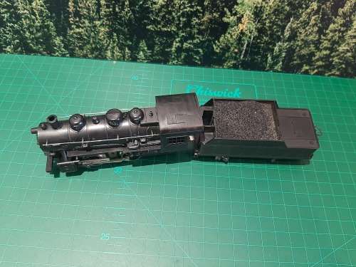 LIMA Small Steam Loco with tender