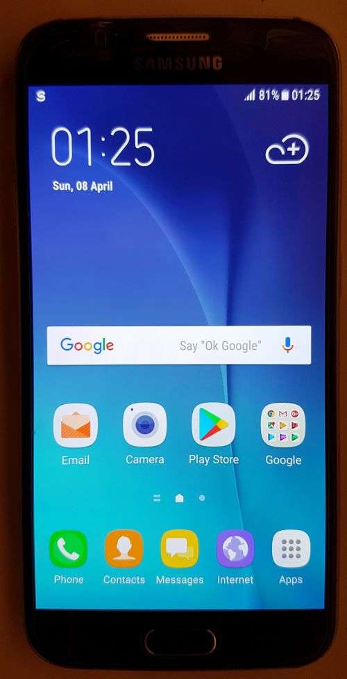Samsung Galaxy S6 - Cracked screen