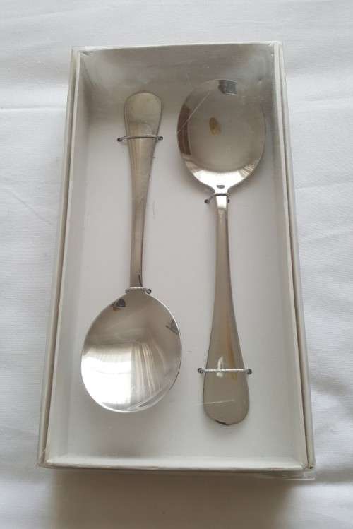 Beautiful Server Set