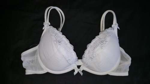 White WONDERBRA - 34B