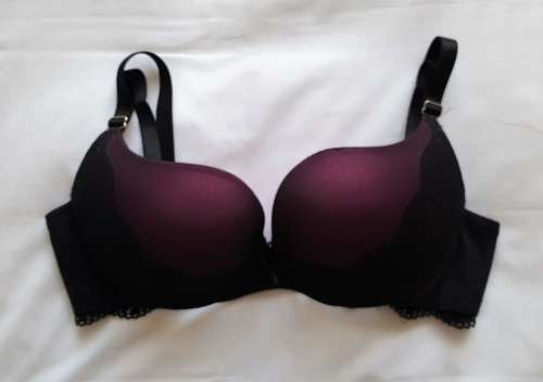 Black and Purple WONDERBRA - 34B
