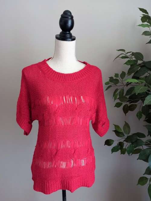 Funky Red Ribbon Yarn Knit