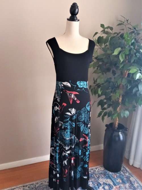 Lovely Multi-Coloured Maxi Dress