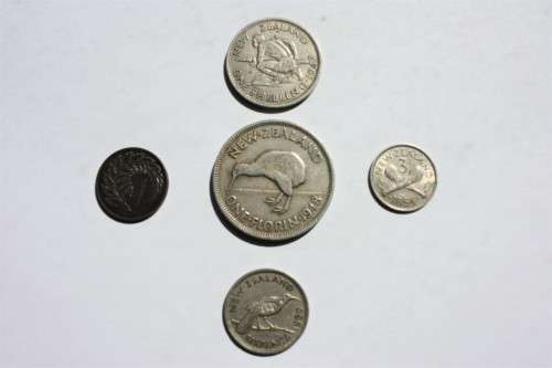 5 NEW ZEALAND COINS FOR SALE