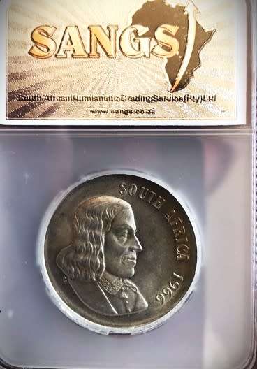 1966 SILVER PROTEA ONE RAND - HIGH GRADE MS63 - ENGLISH - VERY COLLECTABLE