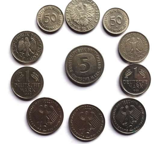 FEDERAL REPUBLIC OF GERMANY - 10 COINS - YEARS 1950 TO 2001 - HIGHEST BID TAKES ALL THE COINS