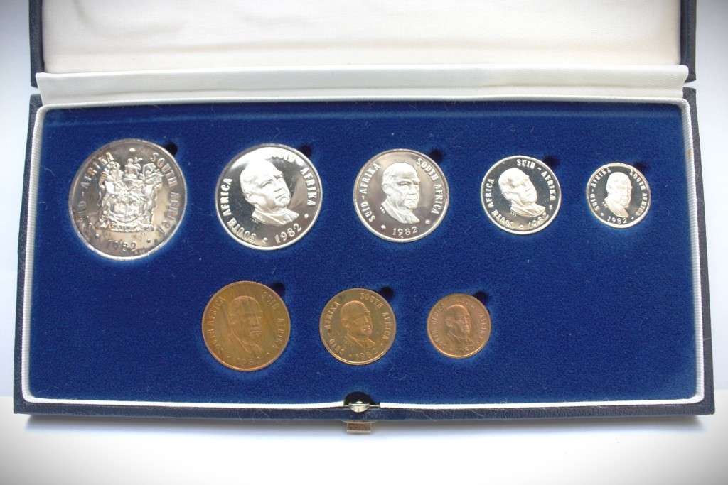1982 Short Proof Set. Very Low Mintage 4,900 - R1 to 1/2 Cent