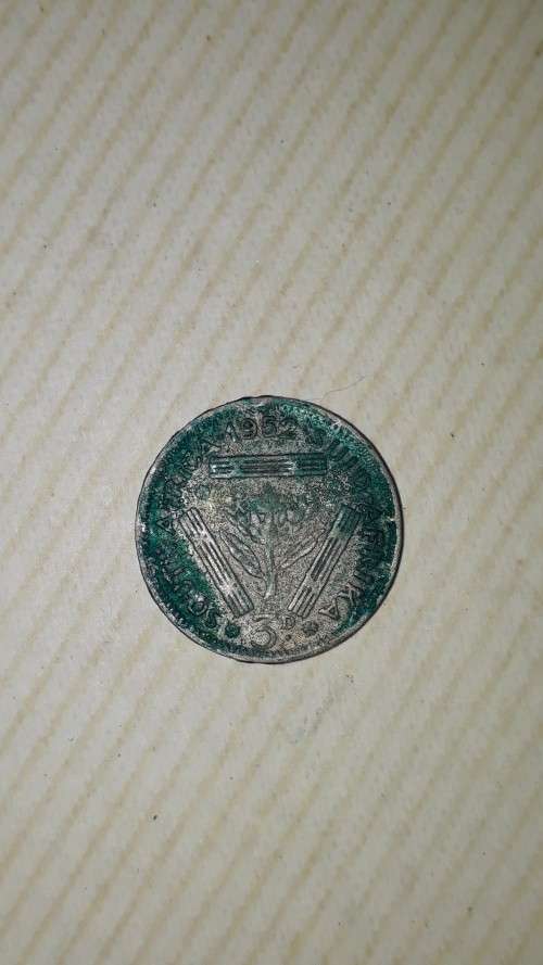 !!R1 Start!! Job lot 10 old coins  !!4 x is silver coins!!