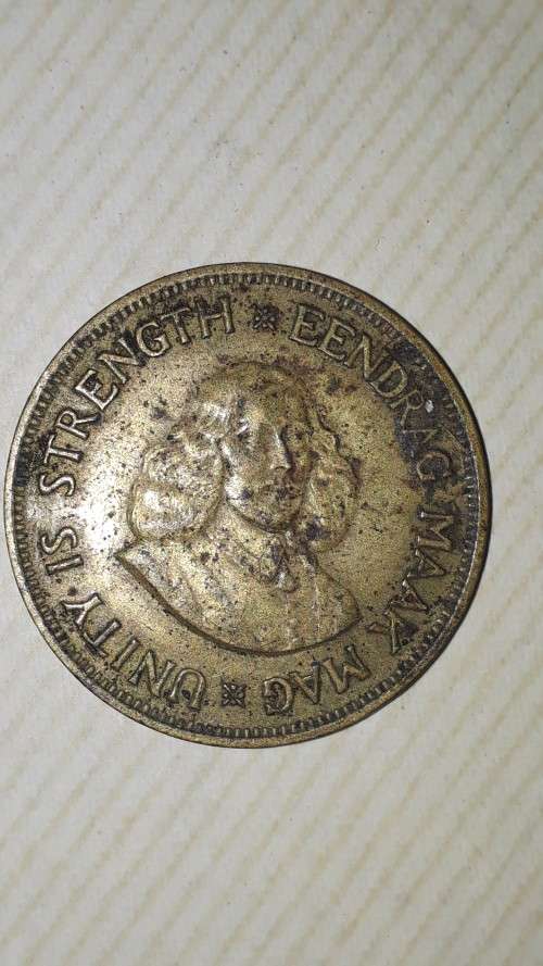 !!R1 Start!! Job lot 10 old coins  !!4 x is silver coins!!