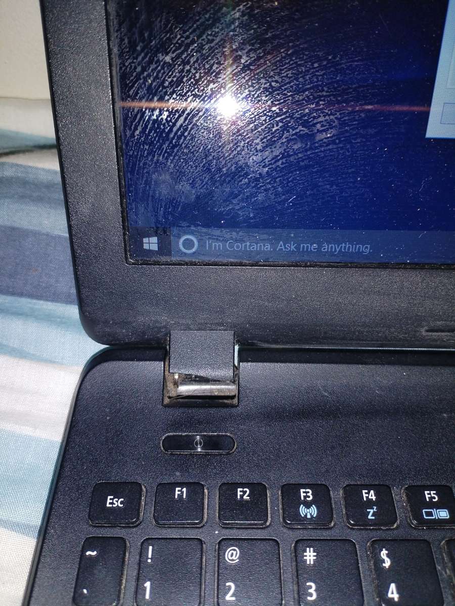 Acer ES1-531 Series Celeron CPU 1.6ghz, 2GB Ram, 500gb HHD Working condition