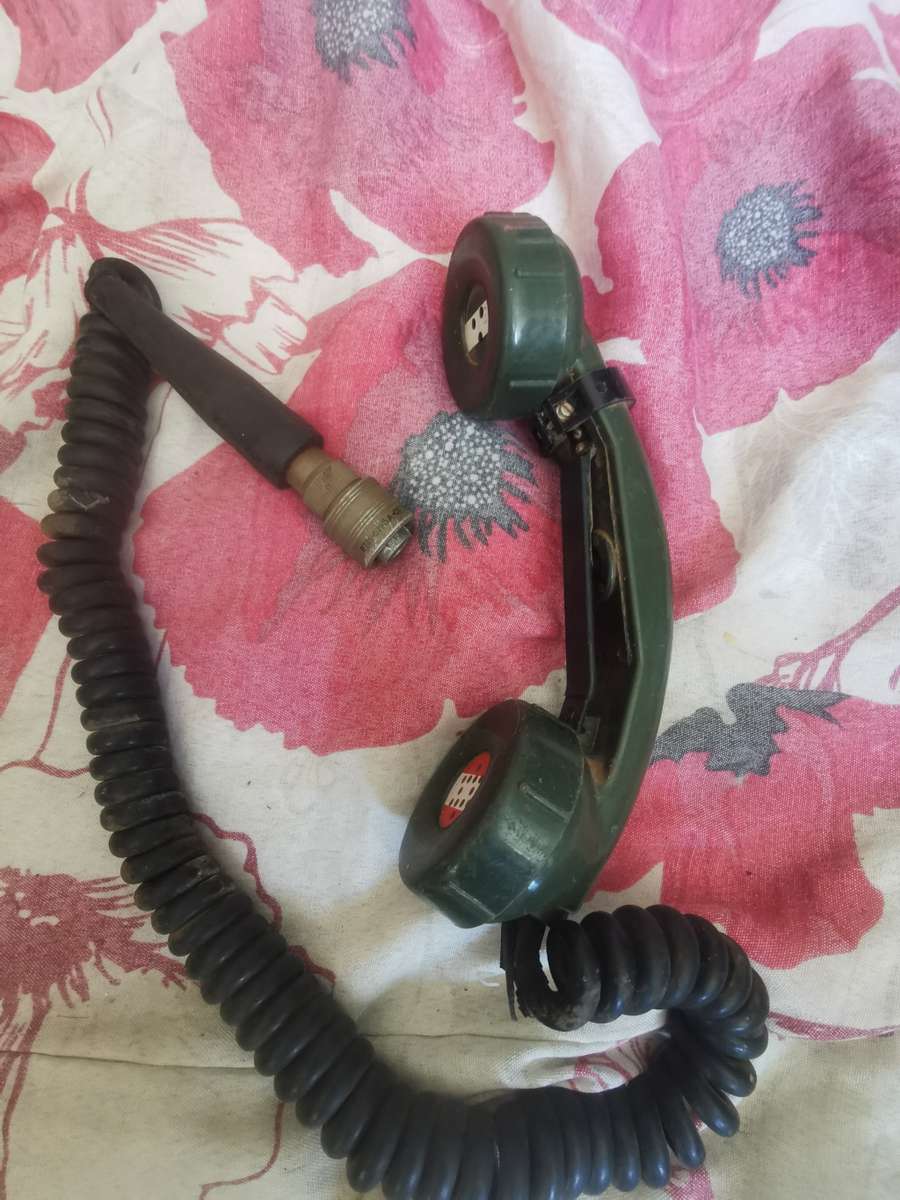 SADF/Rhodesian army radio handset (Brown unit)