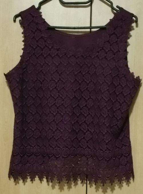Ladies Evening Top Size L Purple