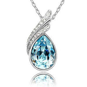 GORGEOUS SIMULATED SOFT TANZANITE PENDANT