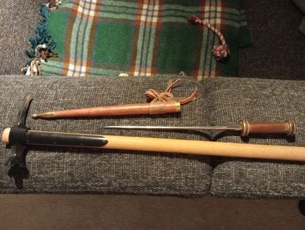 Cold Steel Warhammer and rondel dagger