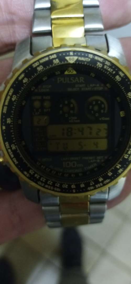 pulsar vintage navi timer