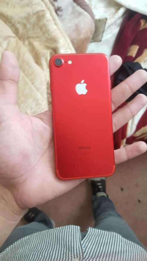 iphone 7 128GB red and white limited edition